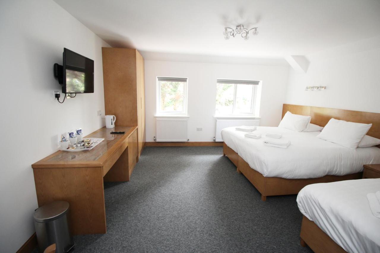 Flexistay Aparthotel Sutton Sutton  Exterior photo